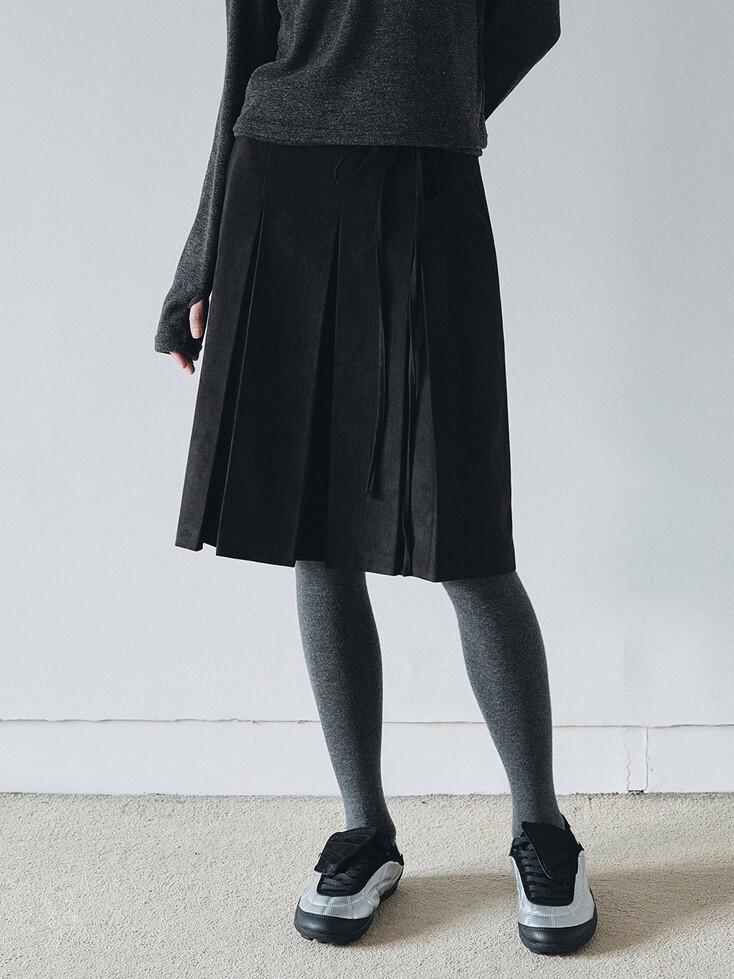 Suede String Pleats Midi Skirt (Black)