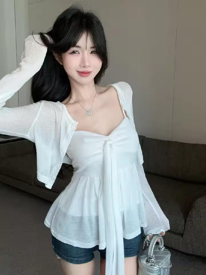 섹시한 베스트 세트 여성복 패션 세트 18-25세 중국 2025년 여름 긴팔 V넥 베스트 베스트 스타일 베스트 세트