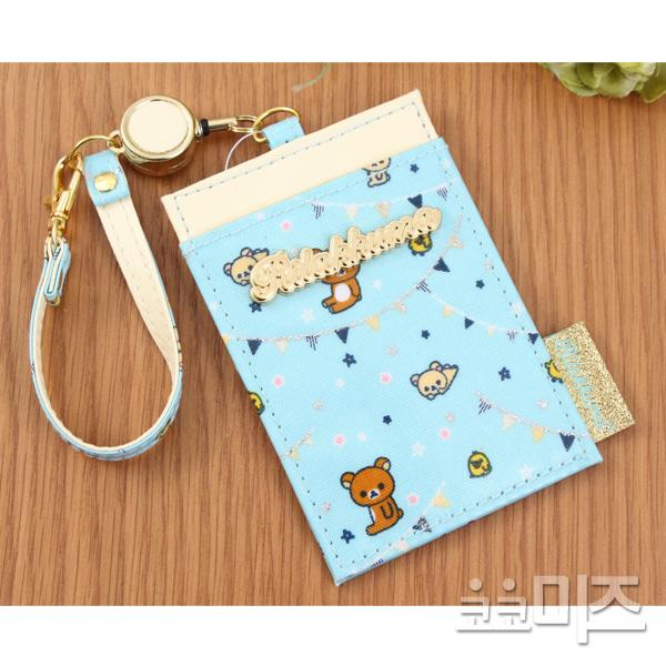 (일본)리락쿠마 교통카드 릴 패스케이스(플래그갈란드)