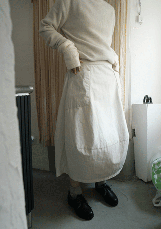 pot silhouette padding skirt (3colors)