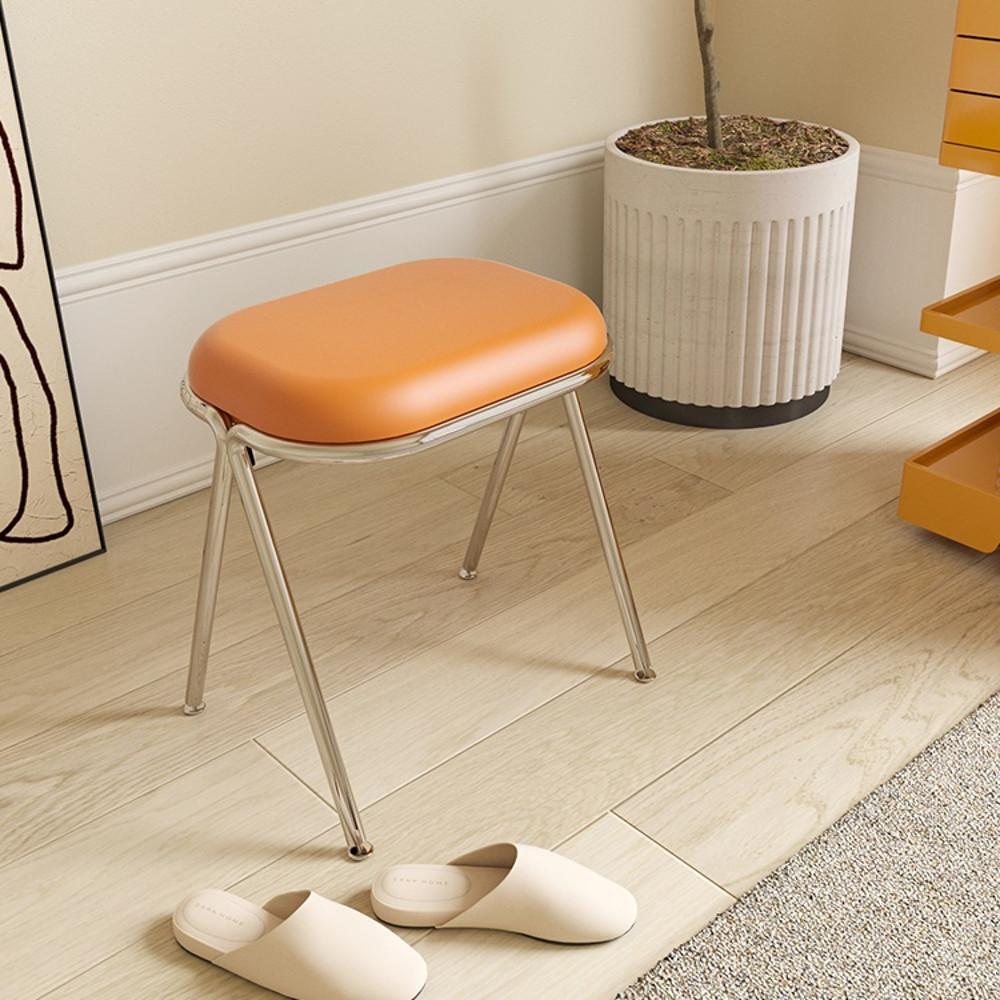 WillB 윌비 미니멀 메이크업 스툴 화장대 의자