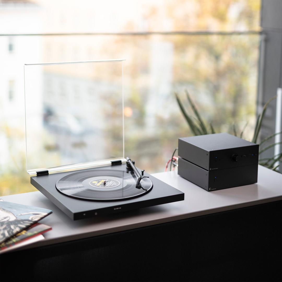 유러피안 미니멀리즘 블루투스 턴테이블 TONE Turn-table +DustCover Black