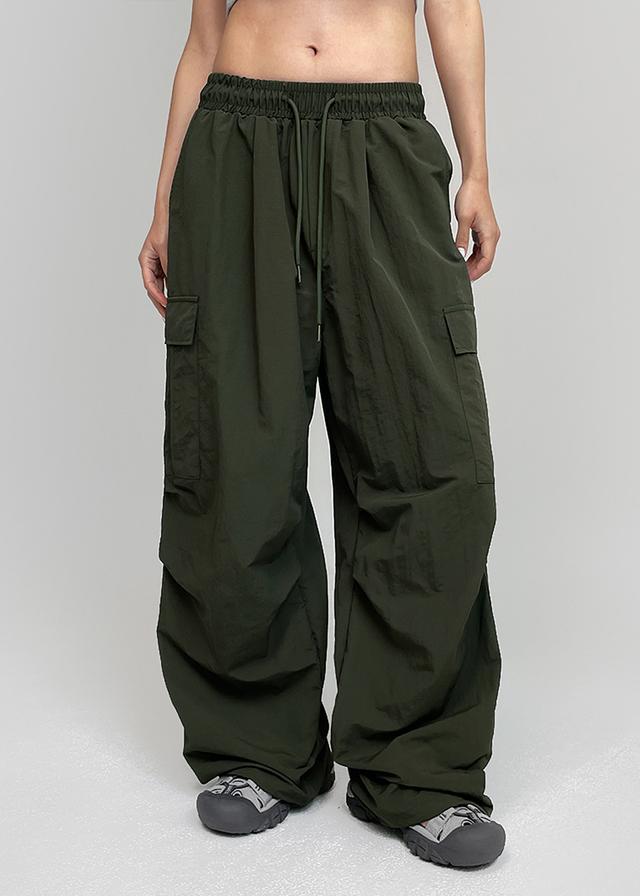 블랙업 [8천장판매] (UNISEX) 치카 나일론 카고팬츠