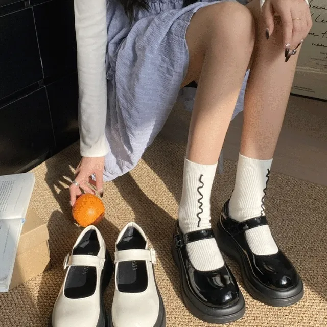 더구두 에나멜 둥근코 버클 메리제인 로퍼(5cm)-1738