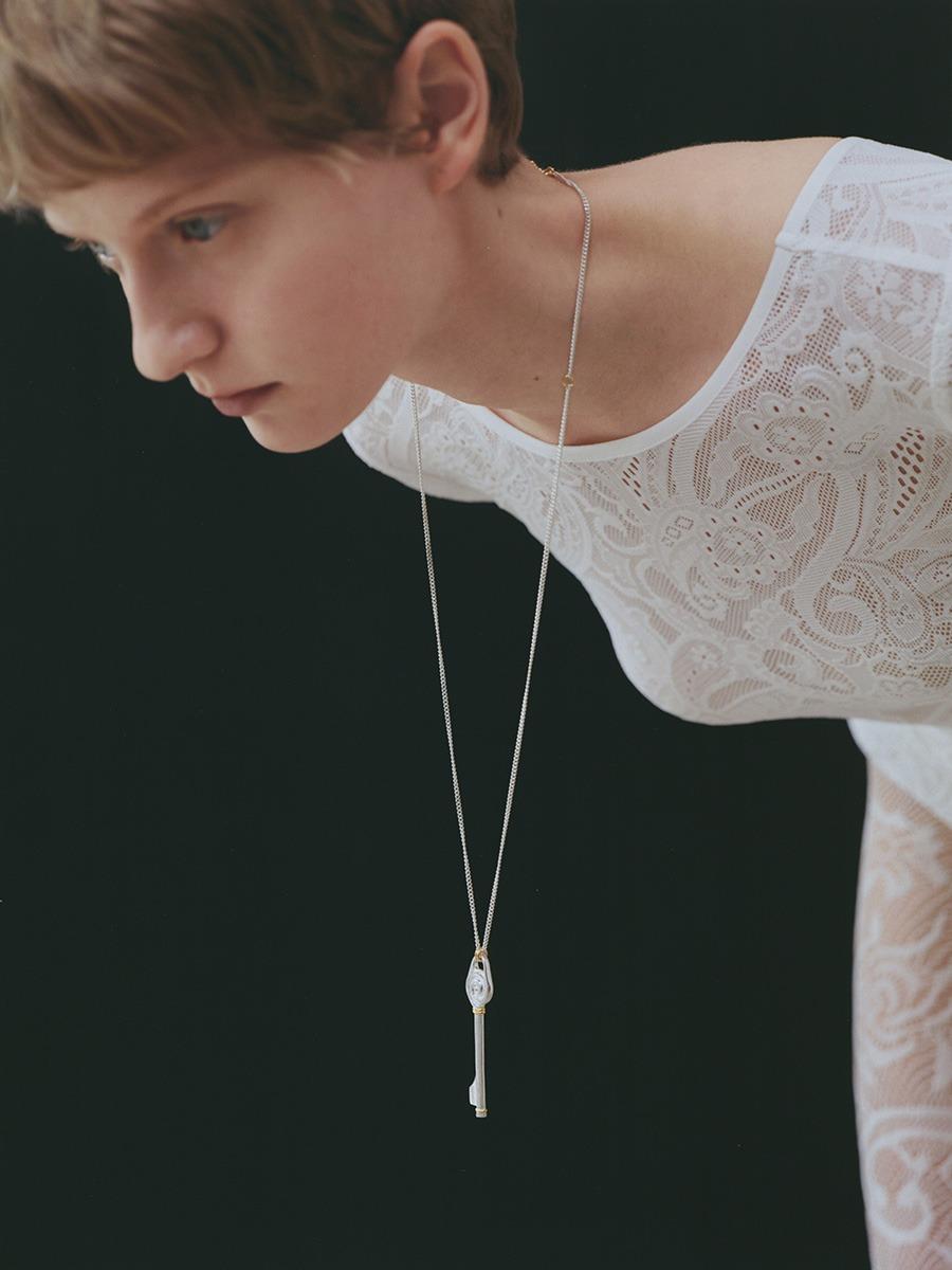 Santal key necklace