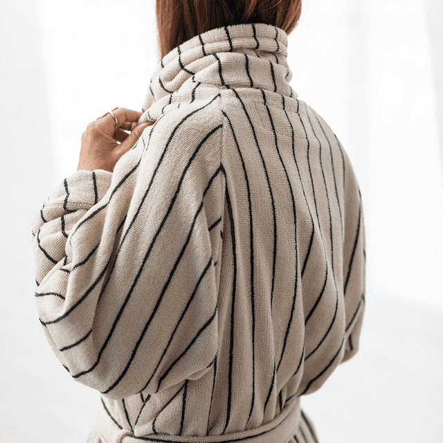 (Bongusta) Naram Bathrobe - Creme & Ink