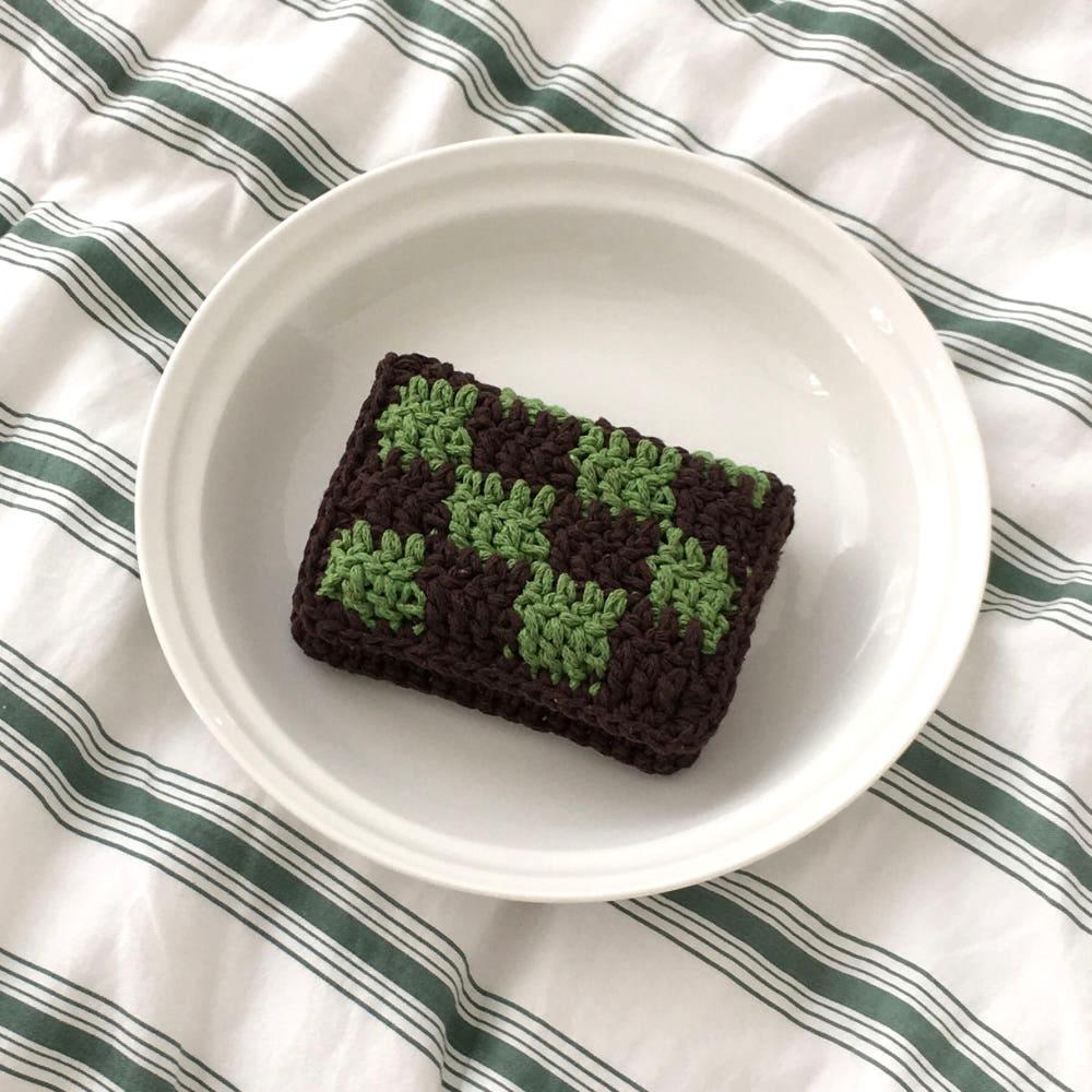 checkerboard wallet (matcha cookie)