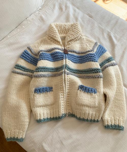 Poco Handmade Cowhichan Sweater - Ivory(Blue)