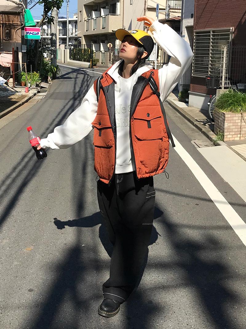 POCKET PADDING HOOD VEST (orange / charcoal)