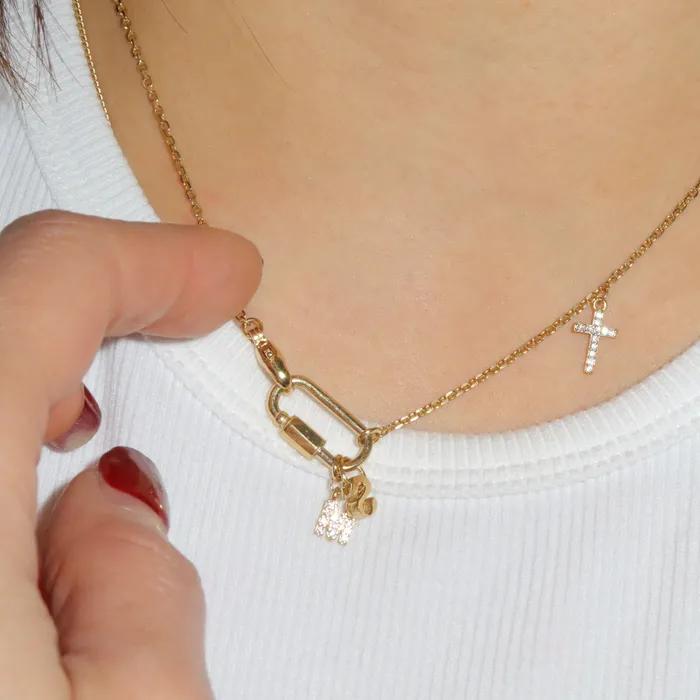 ESSENTIAL INITIAL NECKLACE