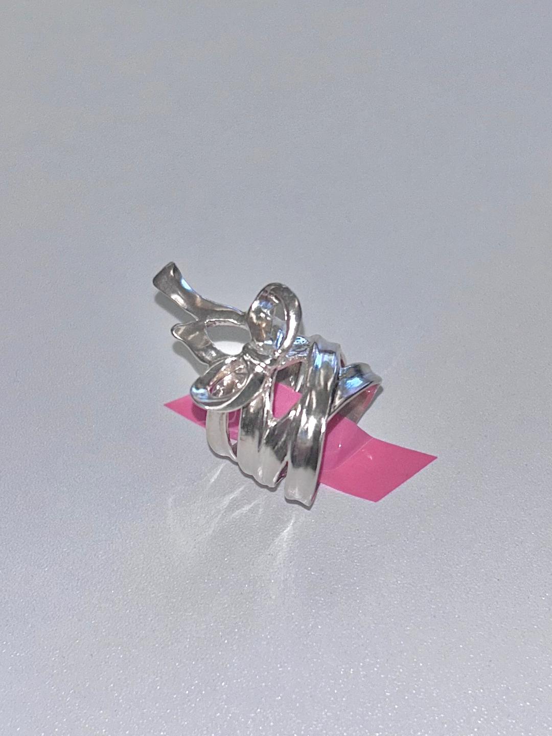 [10%]Ballet lace-up ring