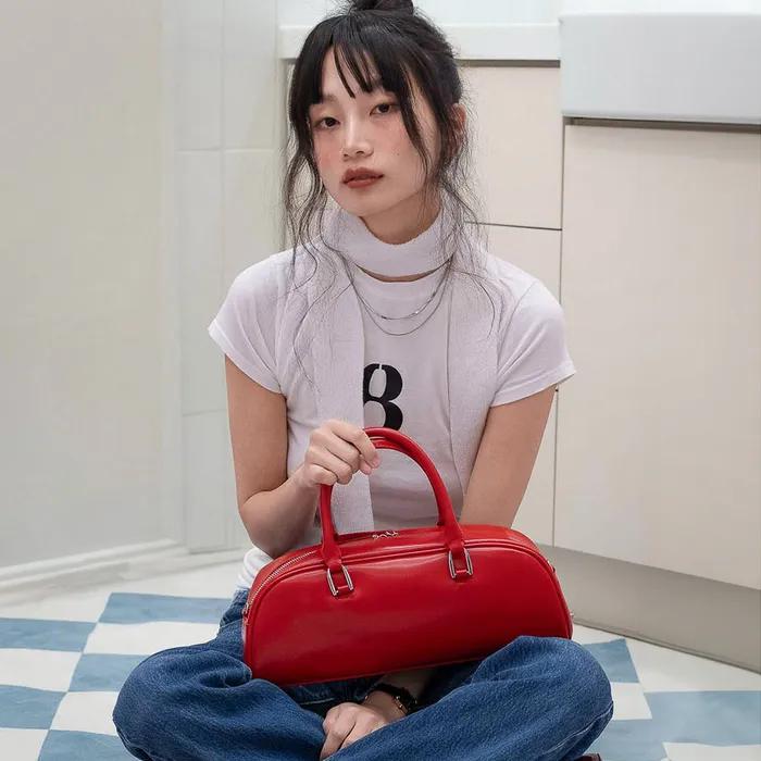 Halfmoon Bowling Bag Tote Red 하프문 볼링 백 토트_레드