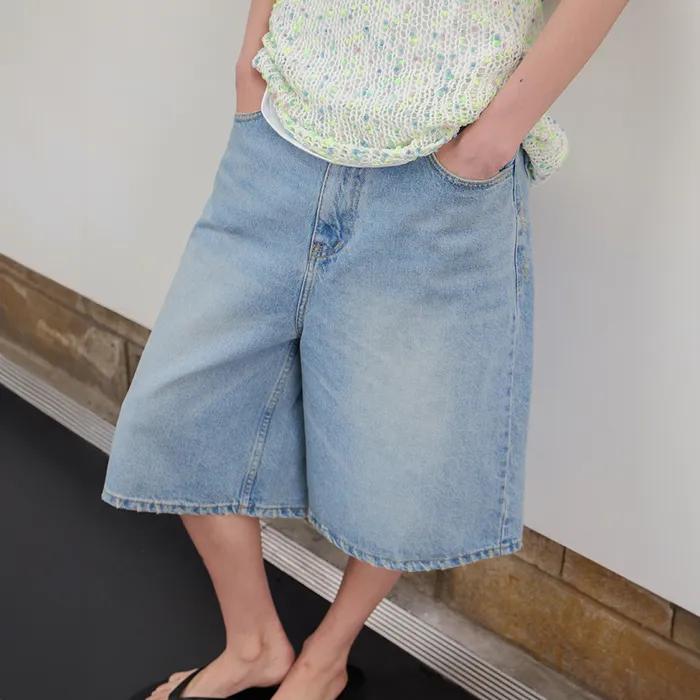 [4차] Relaxed Wide Bermuda Denim - Light Blue