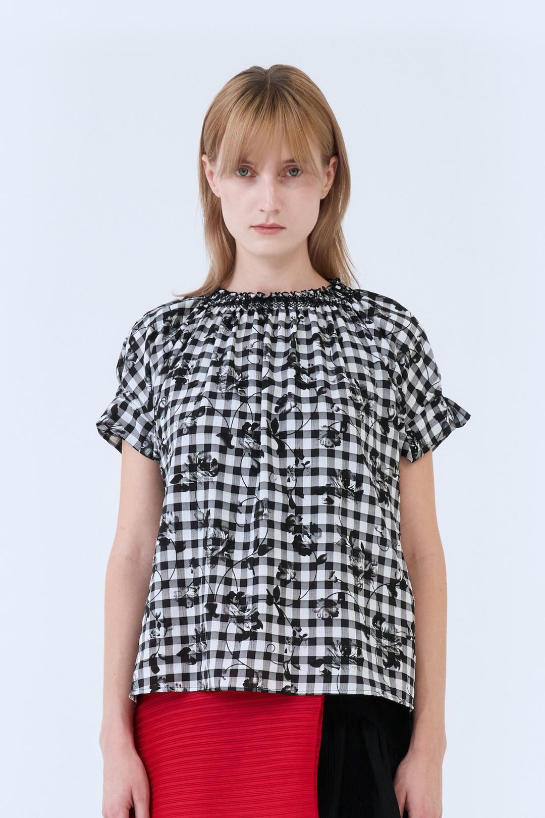 AIRY SMOCK BLOUSE (BLACK)