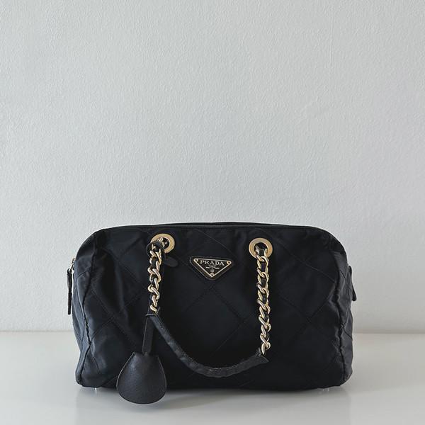PRADA Quilting Chain Bag