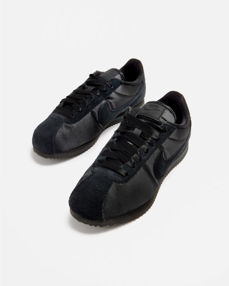 나이키 W 코르테즈 새틴 블랙 FV5420-002