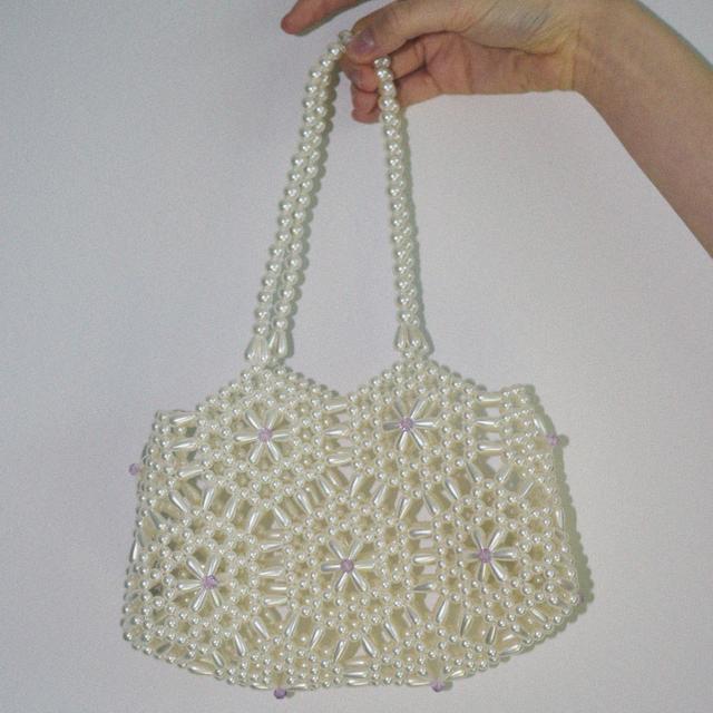 AMONG FLOWER PEARL TOTE BAG  진주 비즈 토트백