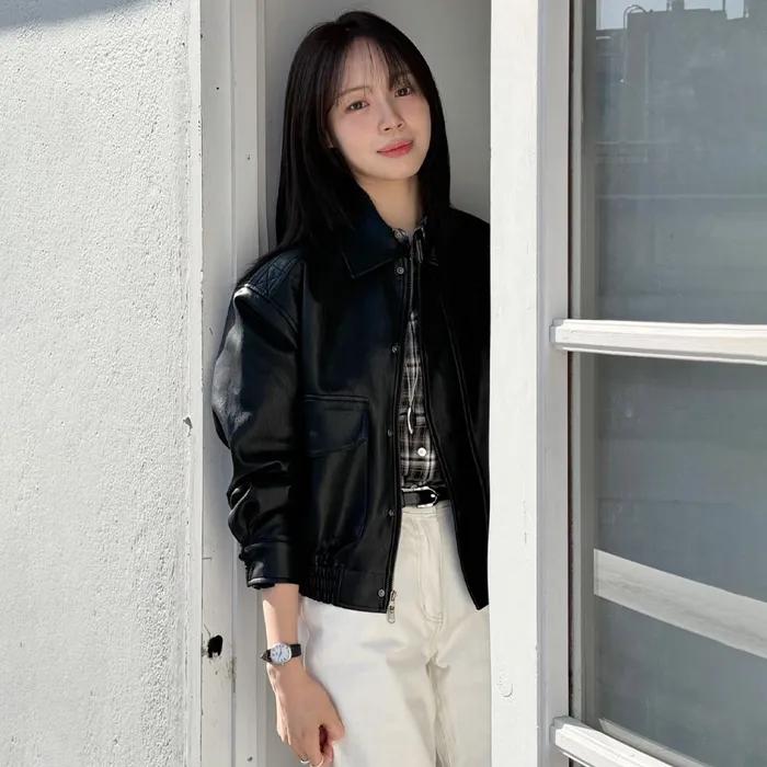 SIOT4186 스무드 페이크 레더 블루종_Black