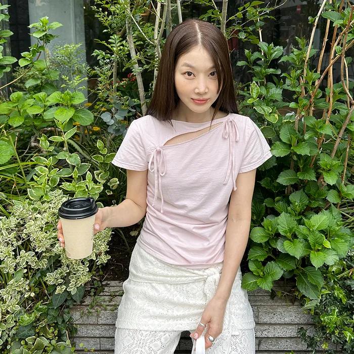 [3차 리오더] RIBBON CUTOUT T-SHIRT (LIGHT PINK)