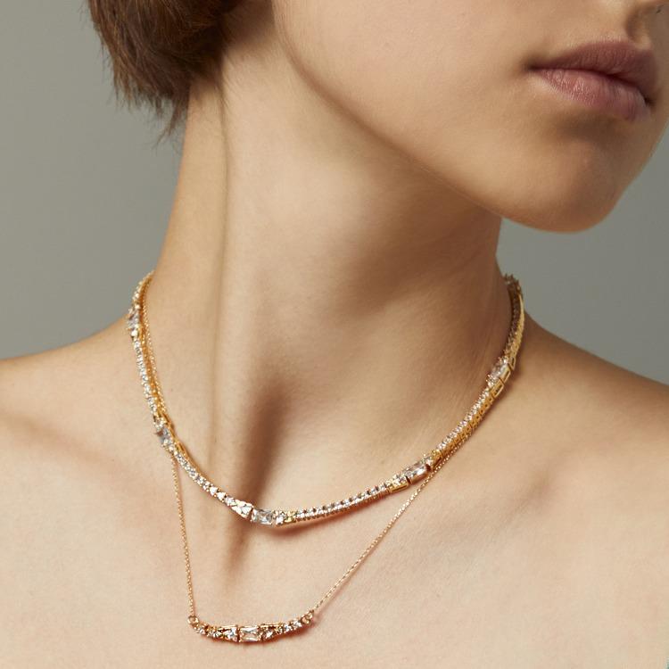 Gothic Fancy Cut Pendant Gold Necklace