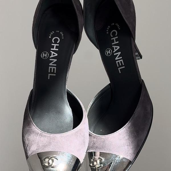 Chanel Suede Metallic-Toe CC Logo Pumps