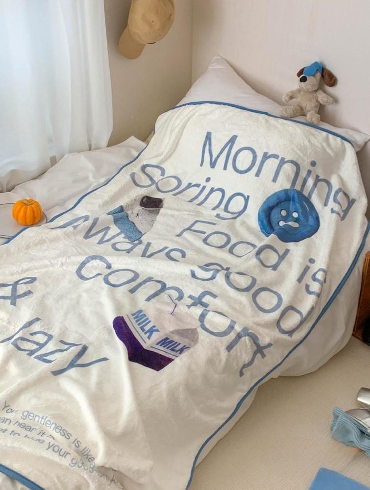 수심 Cute Cat Blanket 감성 담요 블랭킷 캠핑 여행 차박 레터링 사무실 포근