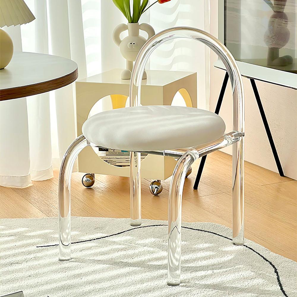 투명 의자 카페 인테리어 아크릴 미드 센추리 모던