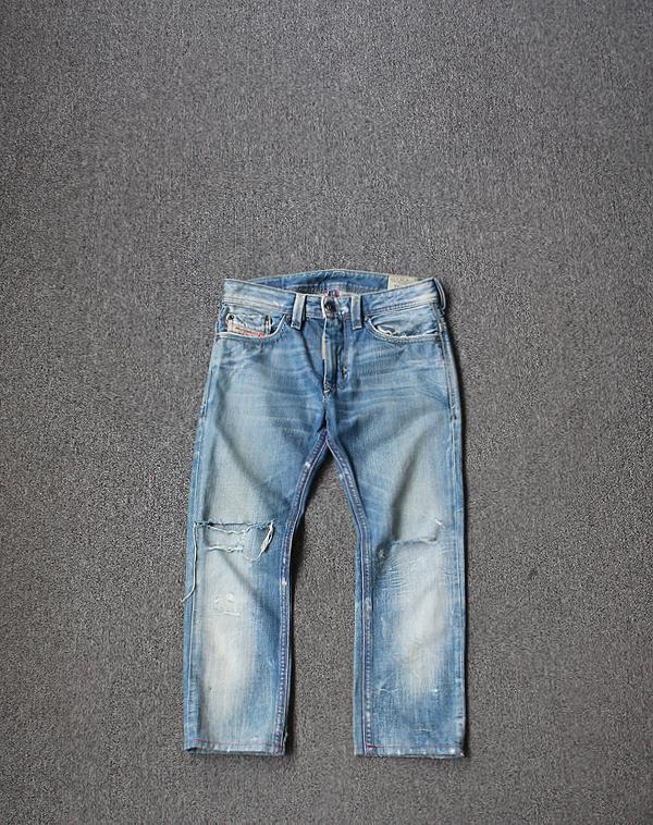 DIESEL MOD.THANAZ Destroyed Cropped Jeans[M-L]