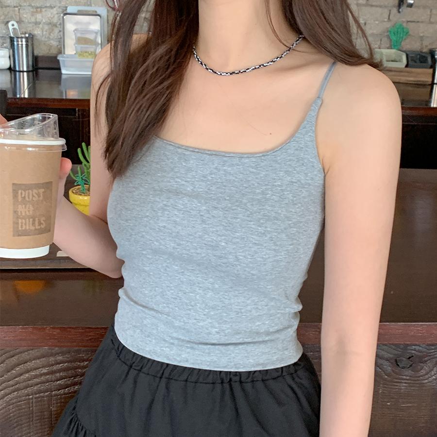 아더먼데이 [단독][끈조절가능👑내장캡] 슬림몸매 캡내장 크롭나시 슬리브리스 여자나시 봄신상 여름신상 이너 레이어드나시