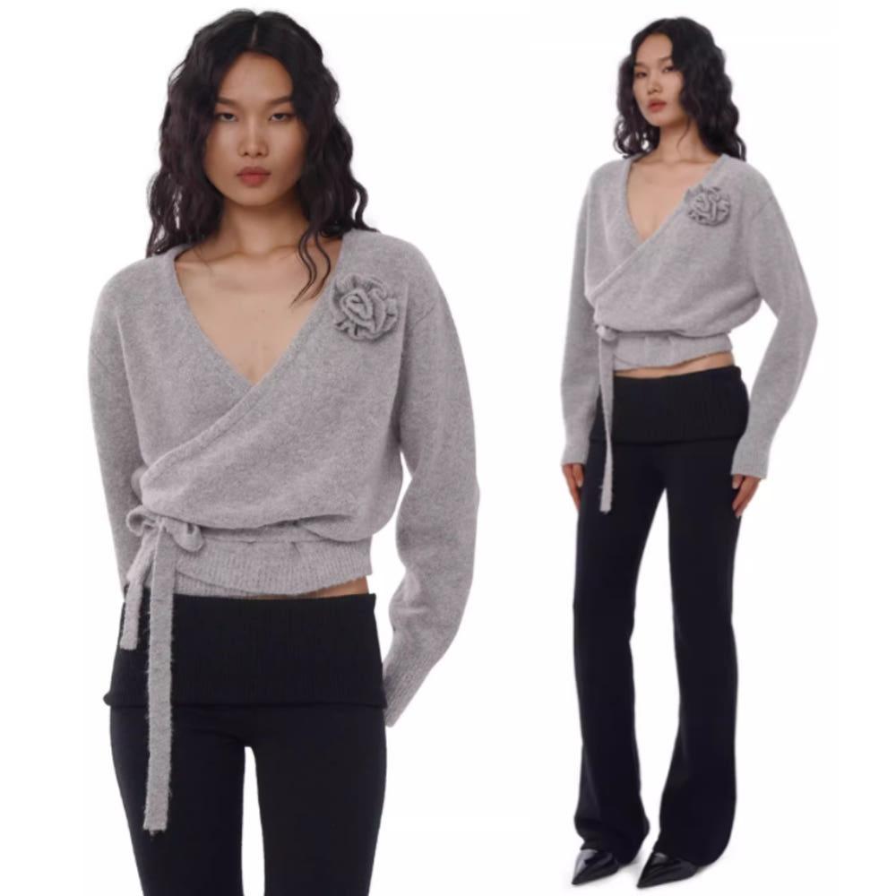 SWEETCHILLING 스위트칠링 니트 플라워 데코 랩 스트랩 니트 (그레이)