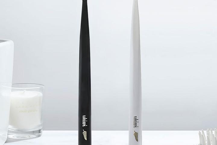 클린 마그네틱 항균 칫솔 (블랙/화이트 2color 택 1)