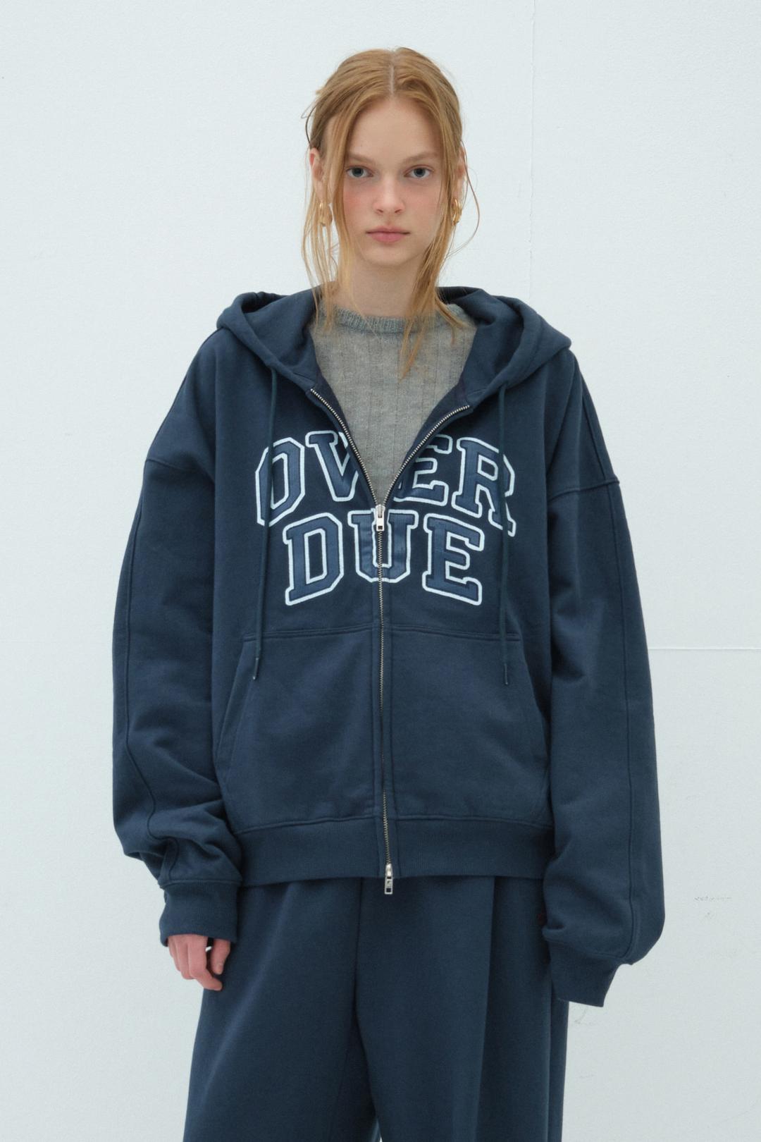 [9/23 PRE-ORDER] OVERDUE ZIP-UP HOODIE_NAVY