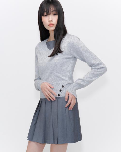 Vneck slit button knit GREY
