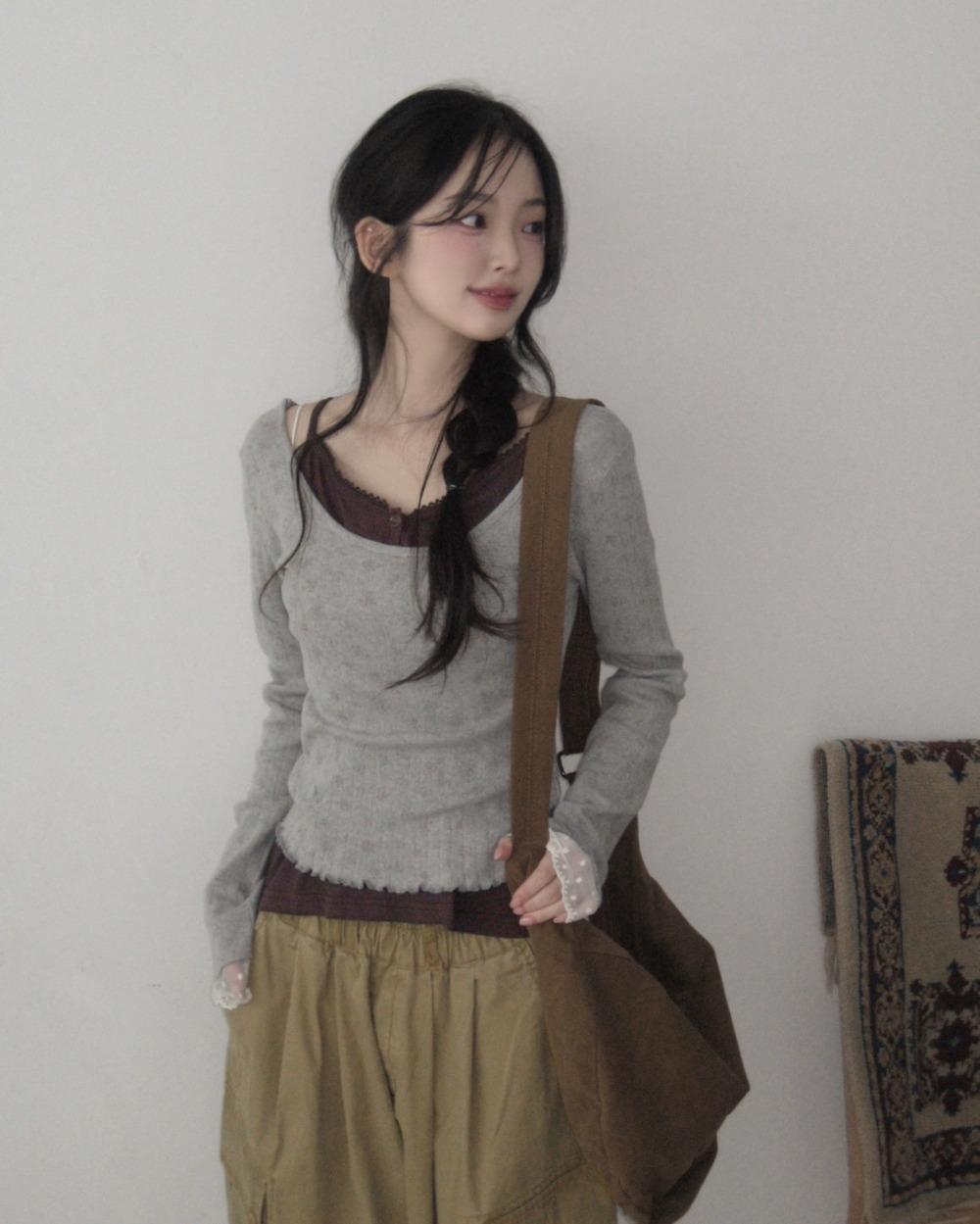 언버티 flower lace layered t