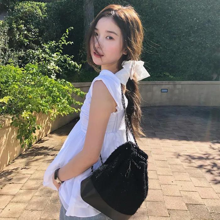 Tweed Drawstring Chain Backpack_Black
