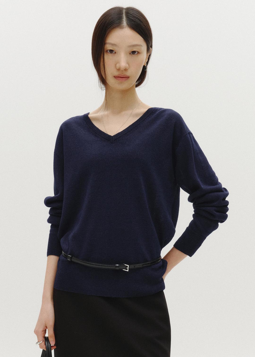 베나 루즈 브이넥 니트