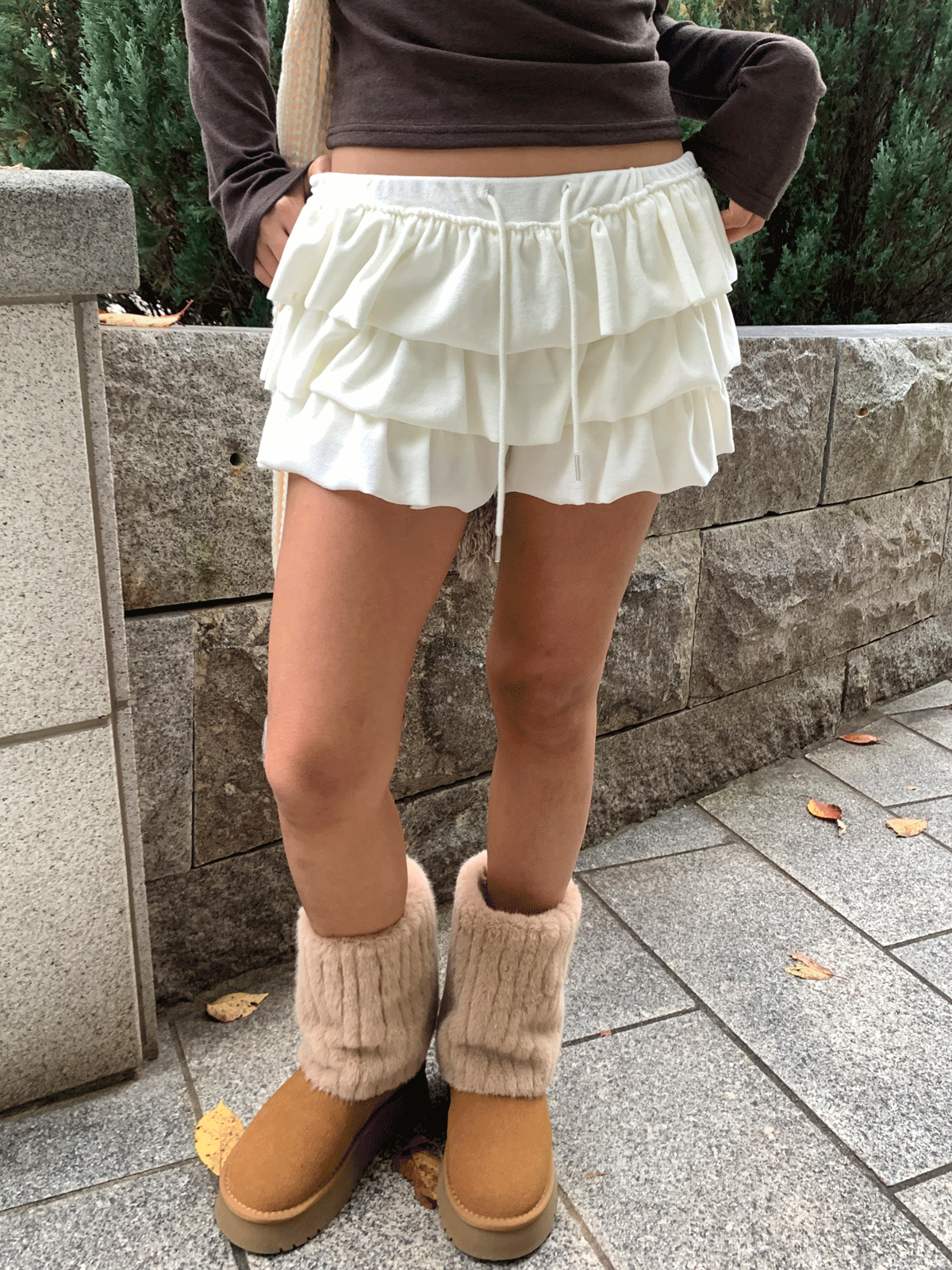 온마인드 VELOUR CANCAN SKIRT