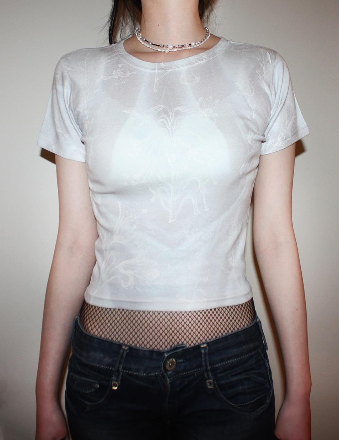[EESSAY] PIANISSIMO T SHIRT - WHITE / ONE SIZE