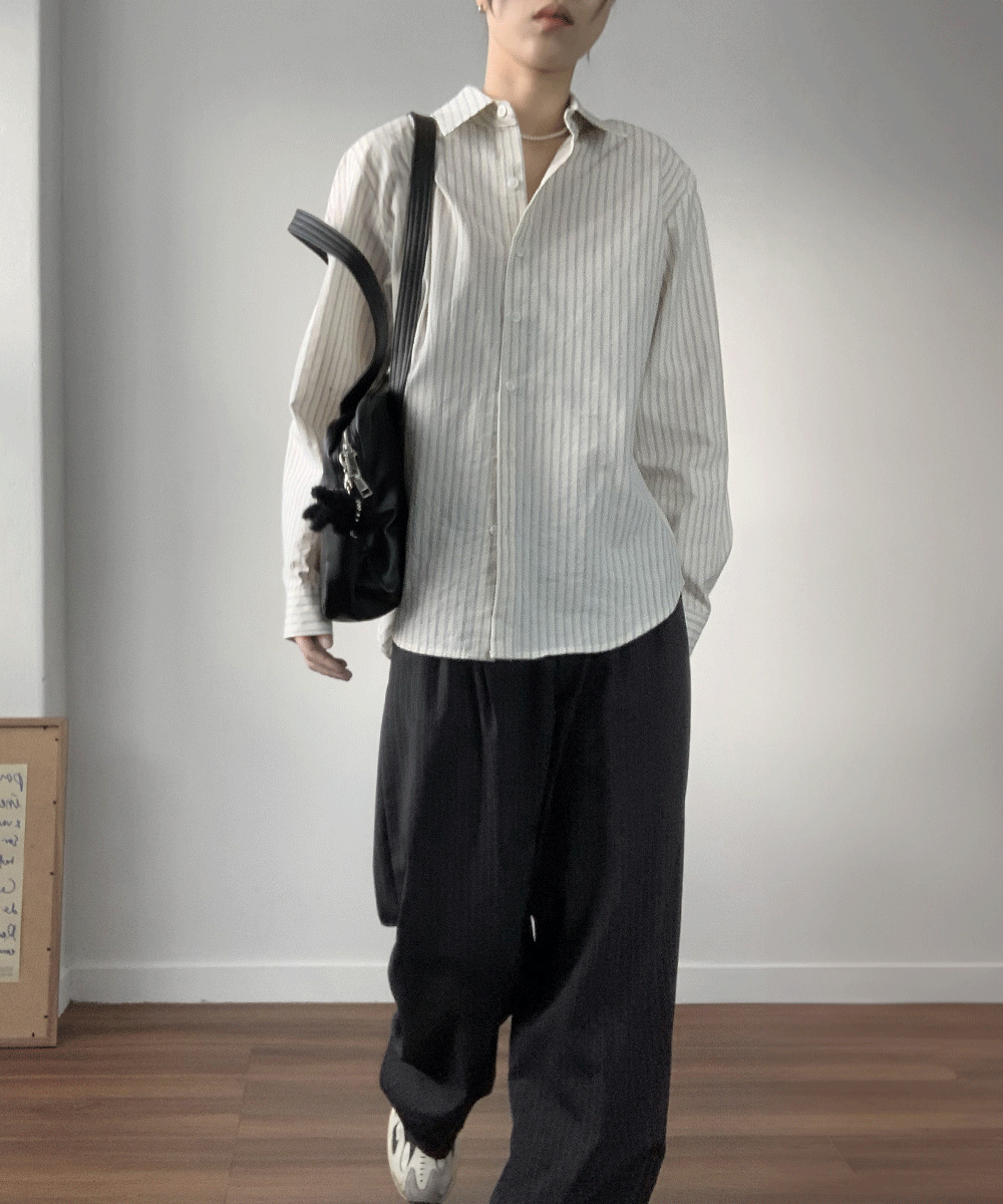 리블 심플 스퀘어 BAG (1 Color)