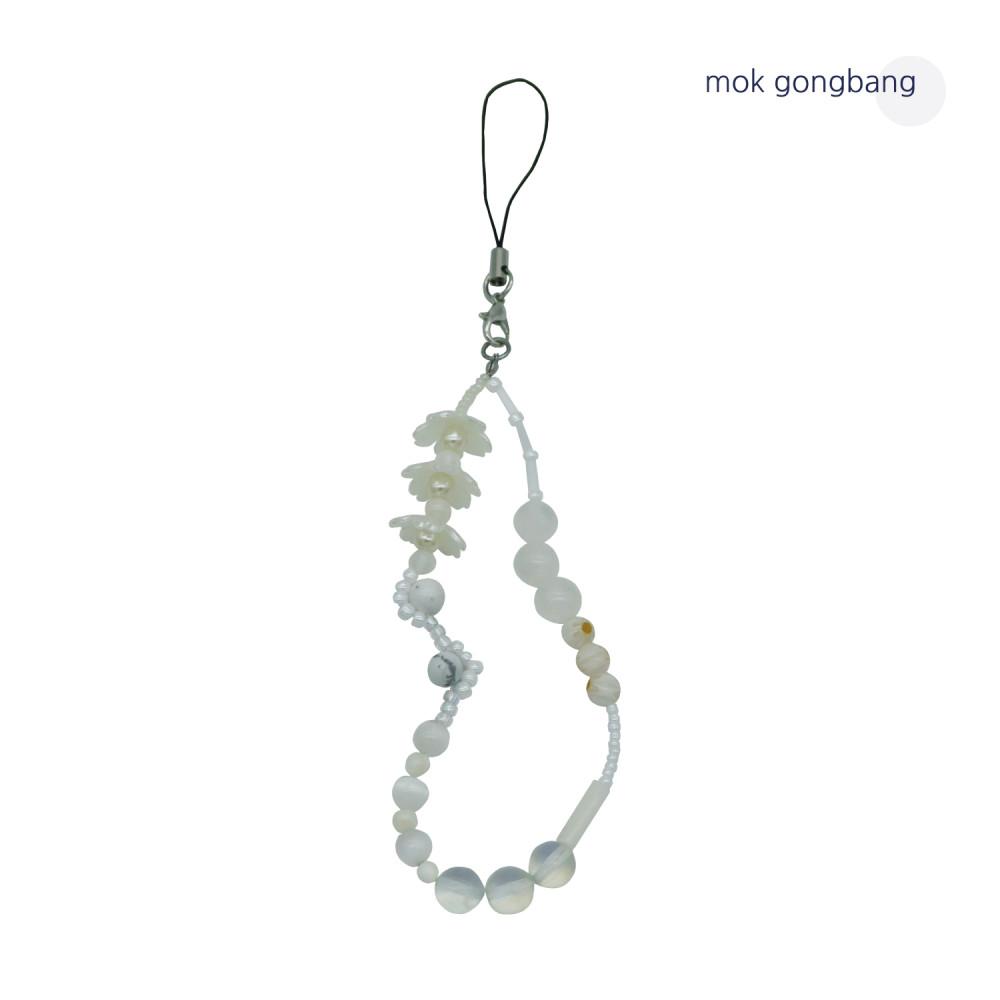 [모크공방] White Flower Beads Strap