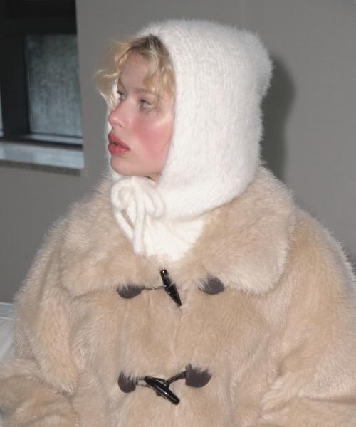 FLUFFY BUTTON BALACLAVA (IVORY)