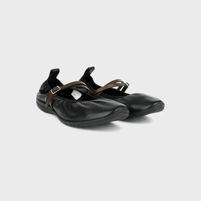 VIBRAM SHIRRING FLATS