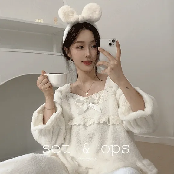 🤍[상하/원피스]🤍 겨울 공주풍 프릴 레이스 잠옷 파자마