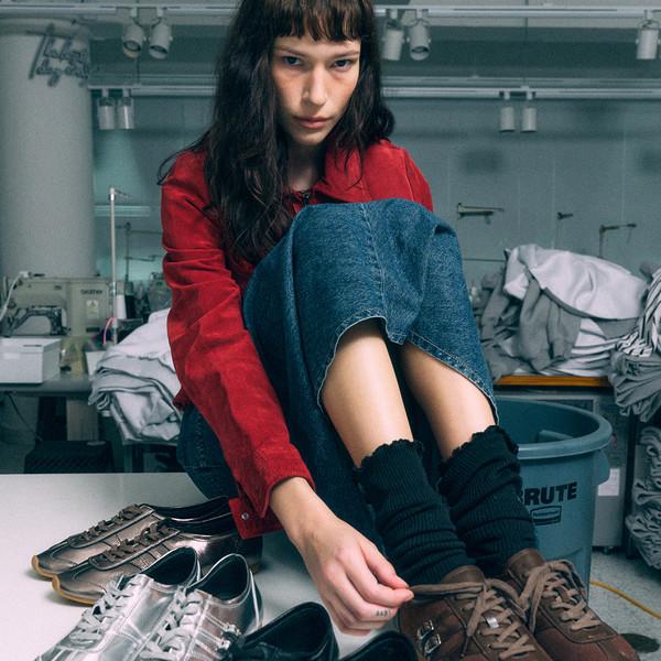 CINDY 신디 2벨티드 레이스업 스니커즈