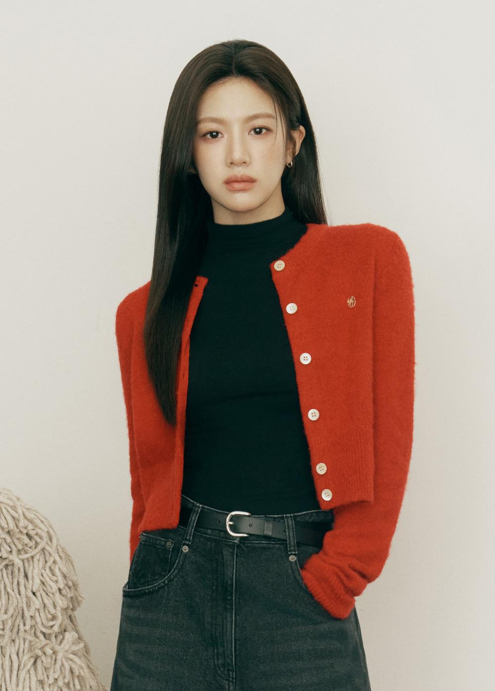 W CIRCLE LOGO MOHAIR CROP CARDIGAN red