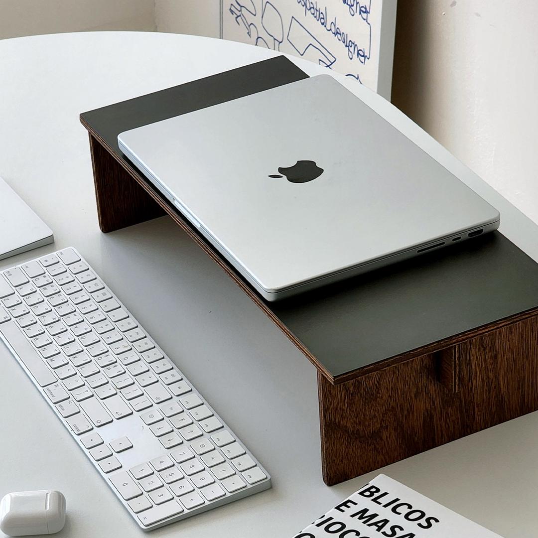 Mond - Monitor stand