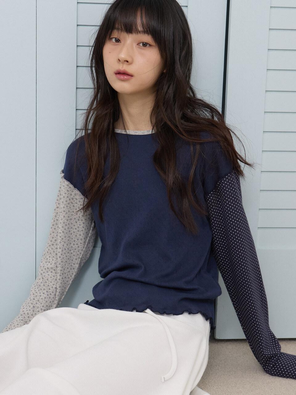 W FLOWER DOT T-SHIRT [NAVY]