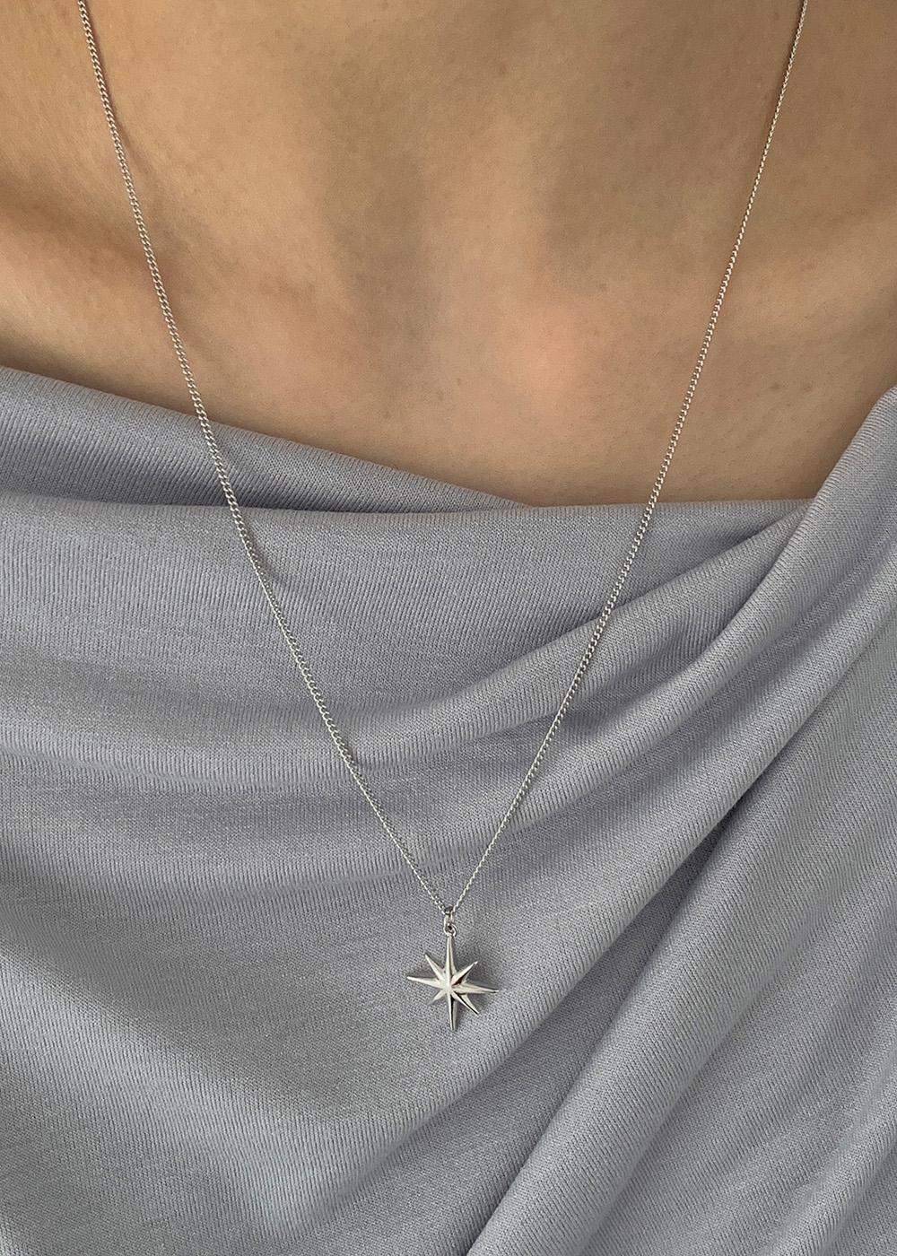 TWINKLE NECKLACE **8월 넷째주 입고 예정**