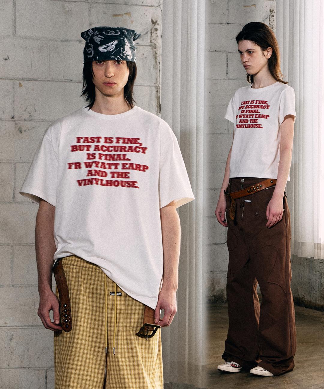 GUNFIGHT TYPO TEE WHITE
