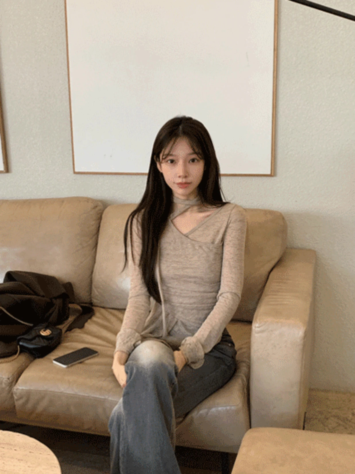 키나 러프 스트랩 긴팔티